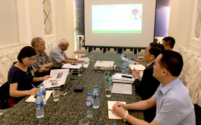 Cần[-]ứng[-]dụng[-]công[-]nghệ[-]na[-]nô[-]vào[-]xử[-]lý[-]môi[-]trường,[-]nhưng[-]phải[-]hiệu[-]quả[-]và[-]thiết[-]thực